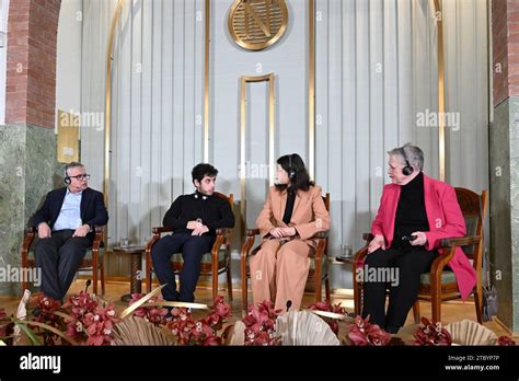 Le chef du Comité Nobel norvégien Berit Reiss Andersen donne comme