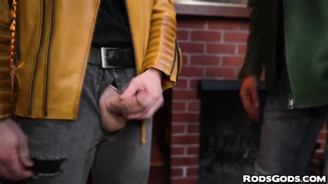 Handsome Elliot Finn And Brandon Anderson In Hot Fucking Scene