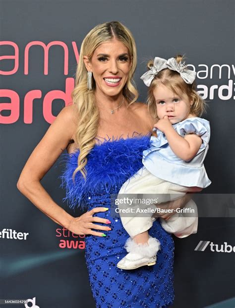 Rebecca Zamolo And Zadie Zamolo Attend The 2023 Streamy Awards At News Photo Getty Images