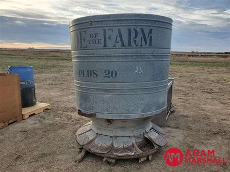 60 Bushel Metal Supreme Hog Feeder Adam Marshall Land And Auction Llc