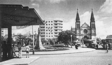 CURITIBA E PARANA EM FOTOS ANTIGAS Praça Tiradentes no final da