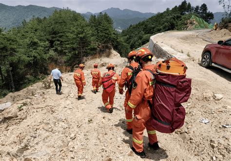 生死救援！6人被困，1人重伤蕲春县人员开发