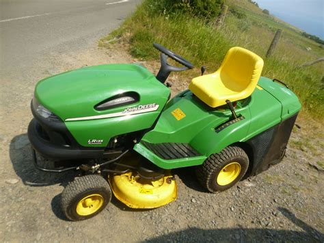 John Deere Lr 135 Ride On Mower Machinery Sold Sold Mckay Brothers