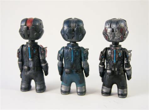 Pocket-Sized Isaac Clarke (Dead Space 2 version) – Fiona Ng | art toys ...