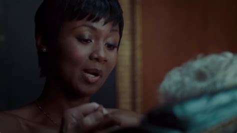 Emayatzy Corinealdi Elizabeth Mclaughlin Nude Hand Of God