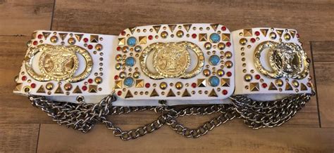 Elvis Presley - Exact replica of Elvis Egyptian Belt - 2010/2010 - Catawiki