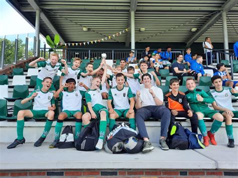 De Toppers Van Jo Winnen Toernooi Bij Nuenen Voetbalvereniging