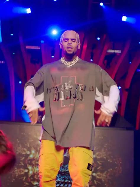 Chris Brown Outfits Style Fashion Clothes