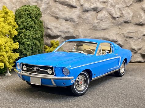 Skala 1 18 1968 Ford Mustang Fastback Sierra Blue Fr Greenlight YAKOL