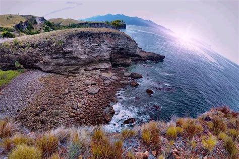 Foto Pantai Waso Tempat Lihat Sunrise Yang Anti Mainstream Di Labuan