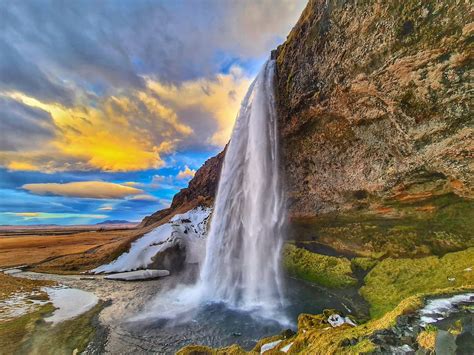 Seljalandsfoss: Iceland's Unique and Photogenic Waterfall