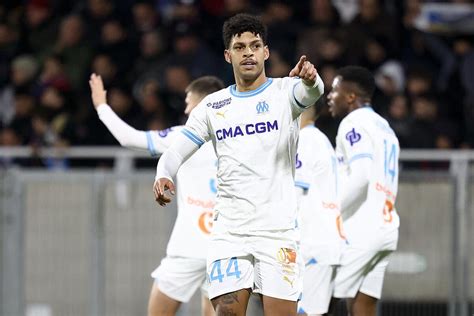 Om Cette Recrue A Le Niveau Ligue C Est Violent Foot