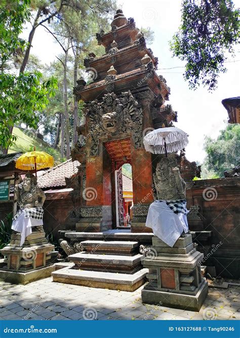 view  pura tirta empul  bali indonesi editorial stock photo image