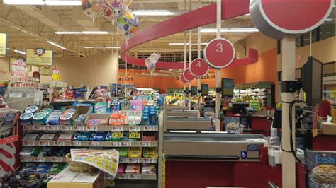 Grocery Store «Hannaford Supermarket», reviews and photos, 78 Oak St ...