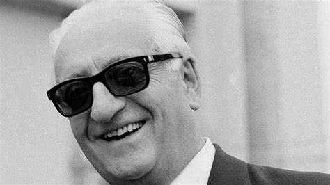 Enzo Ferrari La Storia Delluomo Che Diventò Leggenda