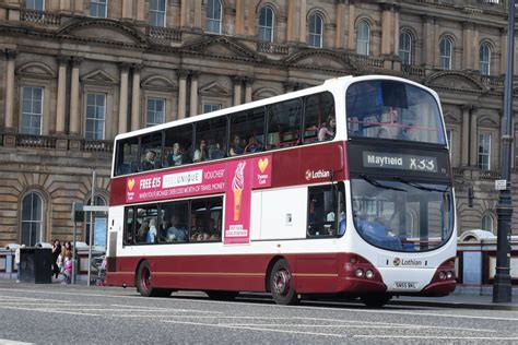 LB 711 North Bridge Edinburgh Lothian Buses Volvo B7TL Flickr