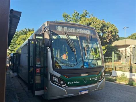 Motoristas e cobradores de ônibus de SP recuam e decidem suspender greve