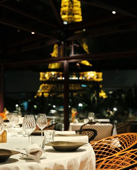 10 Best Restaurants In Paris With Eiffel Tower View in 2024