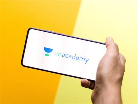 Unacademy Picks BYJU’S-Owned Aakash’s Anurag Tiwari To Lead Offline ...