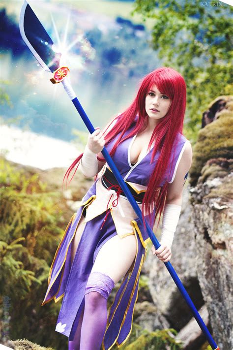 Erza Scarlet Cosplay – Telegraph