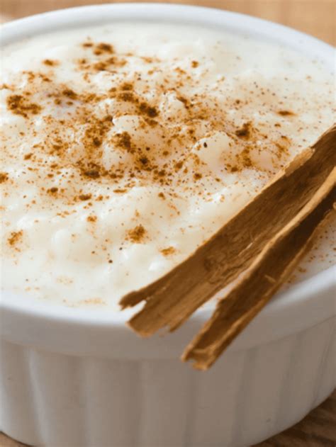 Receita de arroz doce tradicional leite condensado Culinária completa