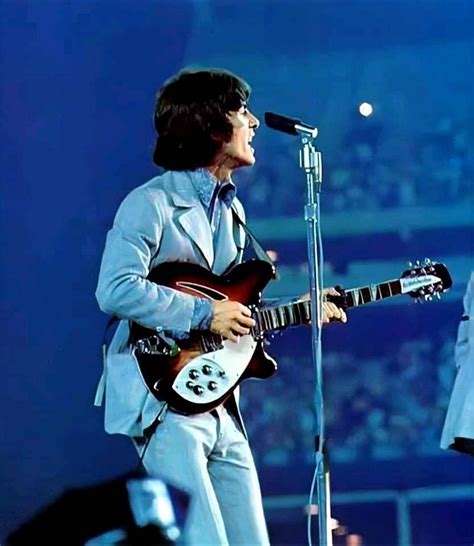 George and his Rickenbacker 360 12 string guitar. : r/georgeharrison