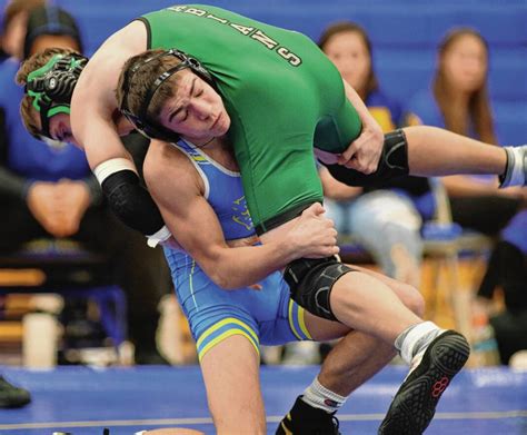 Greenfield Central Wrestlers Retain Toolbox The Daily Reporter