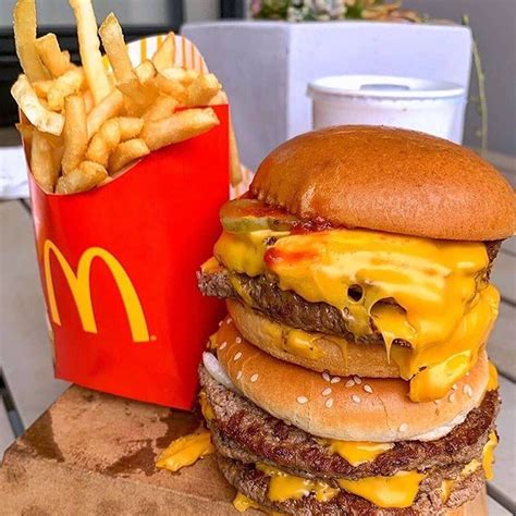Foodforinsta Instafood Instafoodie Yummyfood Yummyburger