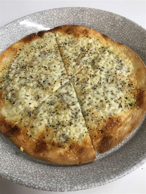 Pizza カチョエぺぺ By 3110na 【クックパッド】 簡単おいしいみんなのレシピが395万品