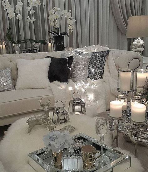 Stunning Winter Living Room Decor Ideas You Should Try 43 SWEETYHOMEE