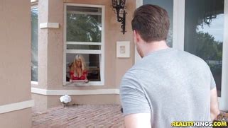 Kyle Mason Is Getting Acquainted With Blonde MILF Bridgette B Porn Movies 3Movs