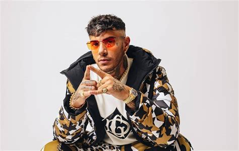 Emis Killa Annuncia Effetto Notte Il Nuovo Album Radio Mondo