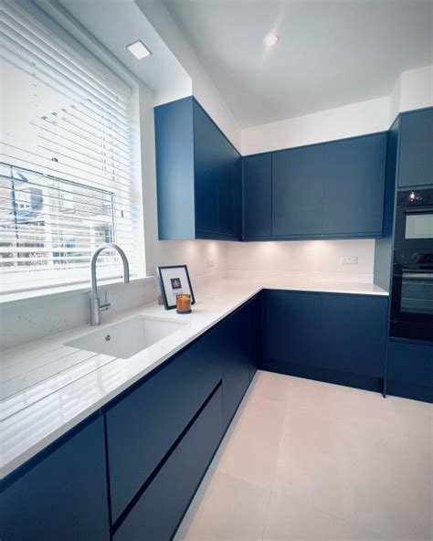 Clerkenwell Super Matt Marine Blue Kitchen Kitchens Howdens