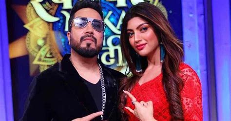 Mika Singh Finally Gets His Life Partner In Akansha Puri On Mika Di Vohti Deets On Marriage Inside