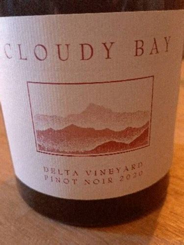 Cloudy Bay Delta Vineyard Pinot Noir Vivino Us