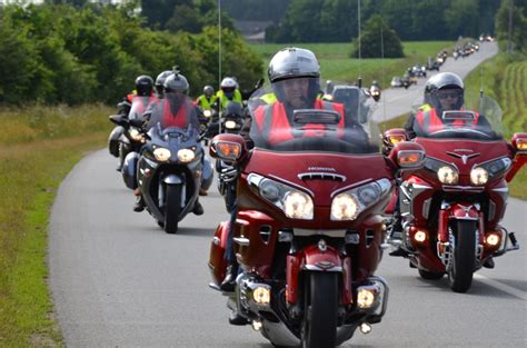 Ca Roule Pour Tous Balade Motos Solidaire Saint Nazairedinard Apf