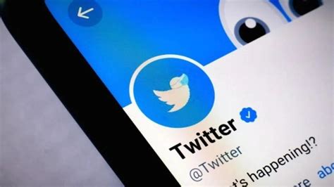 Twitter Reinstates Blue Ticks For Some Media Celebrities