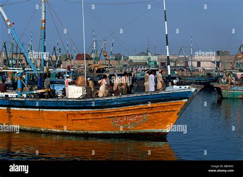 Pakistan Sind Region Karachi West Wharf Stock Photo Alamy