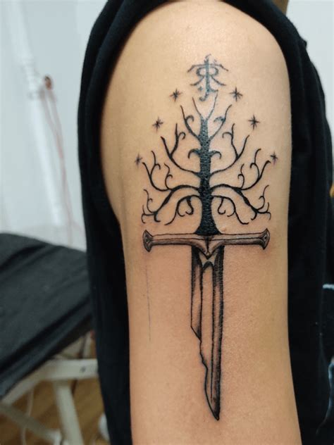 Tolkien tattoo.... : r/lotr