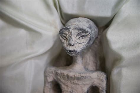 A Close Encounter With The Alien Bodies In Mexico Tuoi Tre News