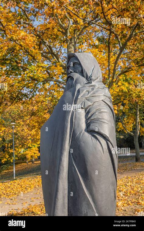 Daruma Daishi (Bodhidharma) Statue at Garden of Philosophy at Gellert Hill - Budapest, Hungary ...