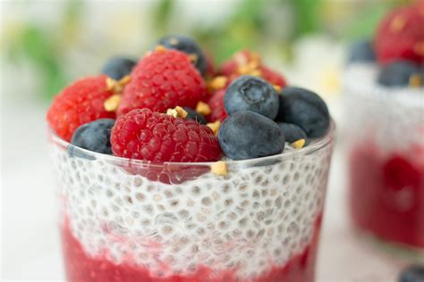 Pudding De Chia Aux Framboises Et Myrtilles La Cuisine D Aur Lie