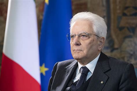 Quirinale Mattarella Conferisce 33 Onorificenze Al Merito