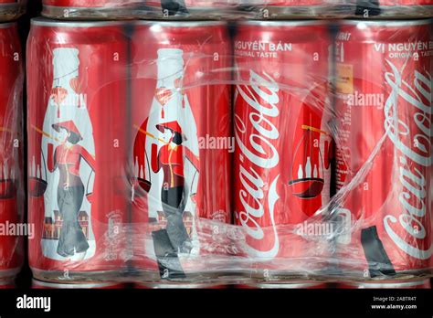 Coca Cola Cans Vietnamese Style Nha Trang Vietnam Stock Photo Alamy