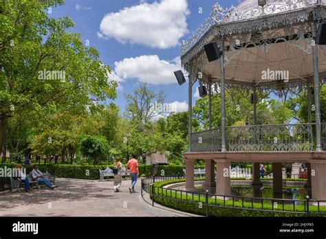 Stadtpark Jardin De San Marcos Aguascalientes Mexiko Stock Photo