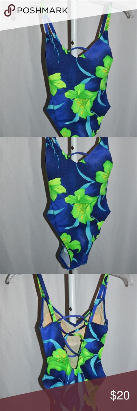 La Blanca Floral One Piece Swimsuit Size 6 NWOT | Floral one piece ...