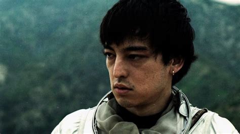 Joji Tugs at the Heartstrings with New Ballad “Sanctuary” - EDM.com - The Latest Electronic ...