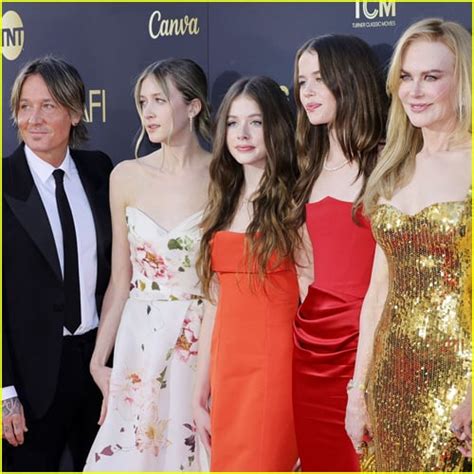 Nicole Kidman & Keith Urban’s Teenage Daughters Make Red Carpet Debut With Mom & Her Niece ...