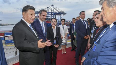 Xi Jinping Visits Greece S Flagship BRI Project Piraeus Port CGTN