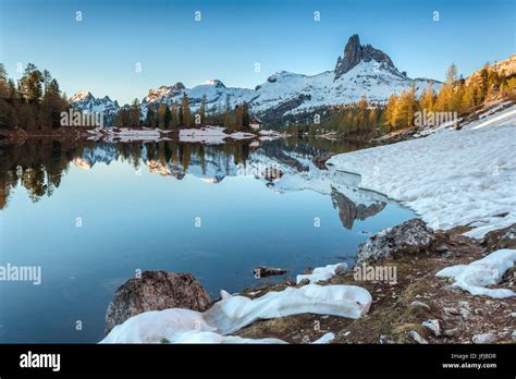 Europe Italy Veneto Belluno Cortina D Ampezzo Sunrise At Lake